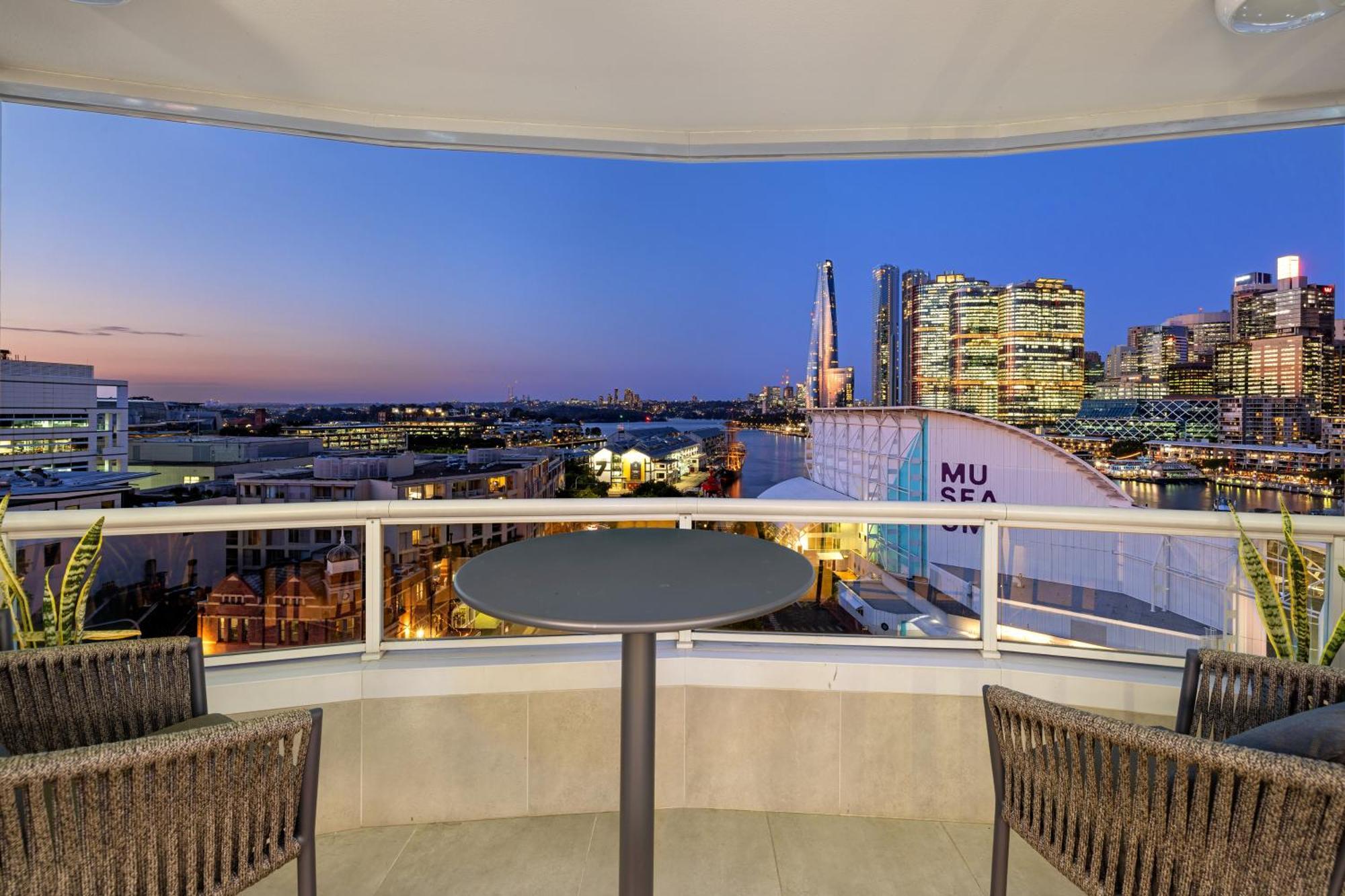 3 Bedroom Darling Harbour Apartment Sydney Bagian luar foto